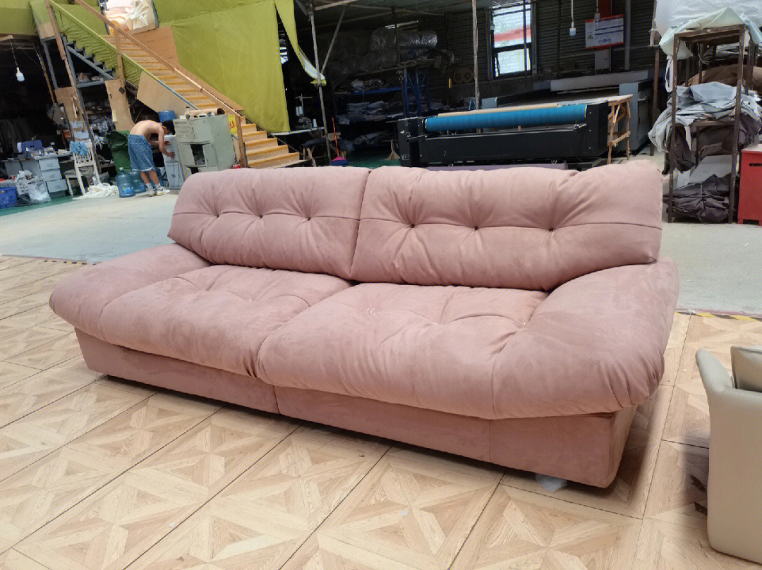 成都大小姐定制的粉红色云朵沙发78实拍