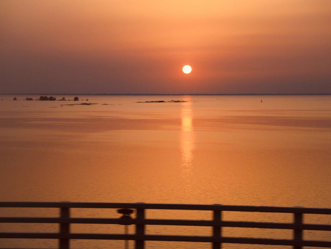 美丽河湖日落图片