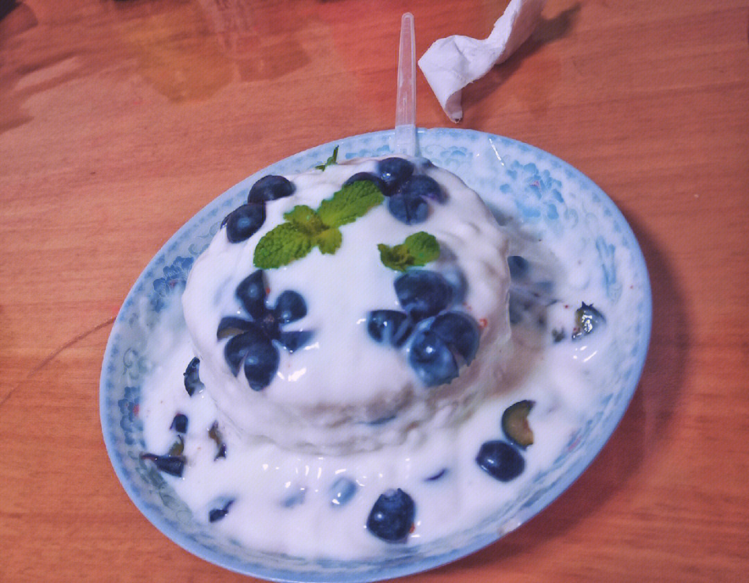 母亲节礼物蓝莓酸奶蛋糕