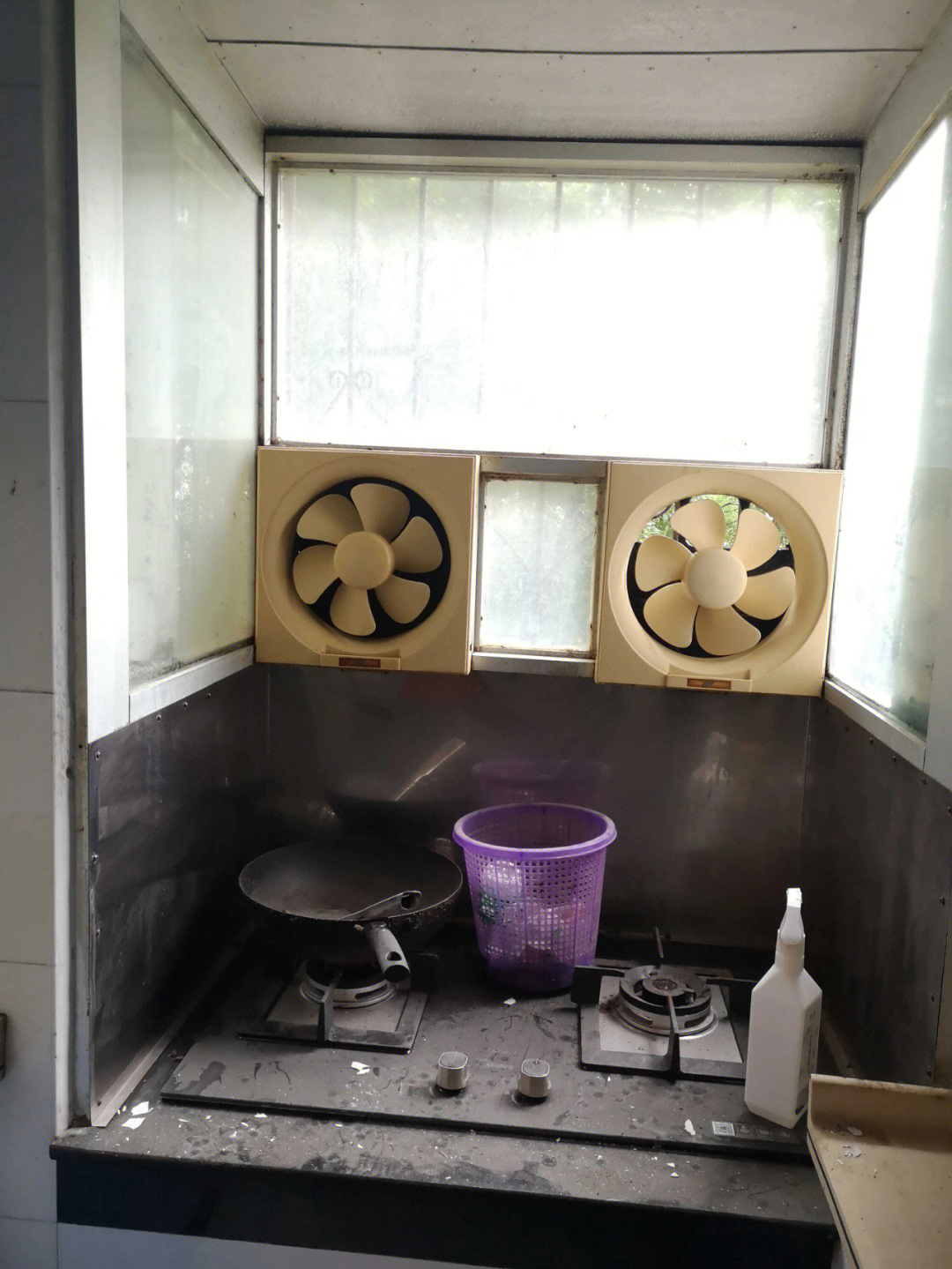 老破小旧房改造之排气扇式厨房篇