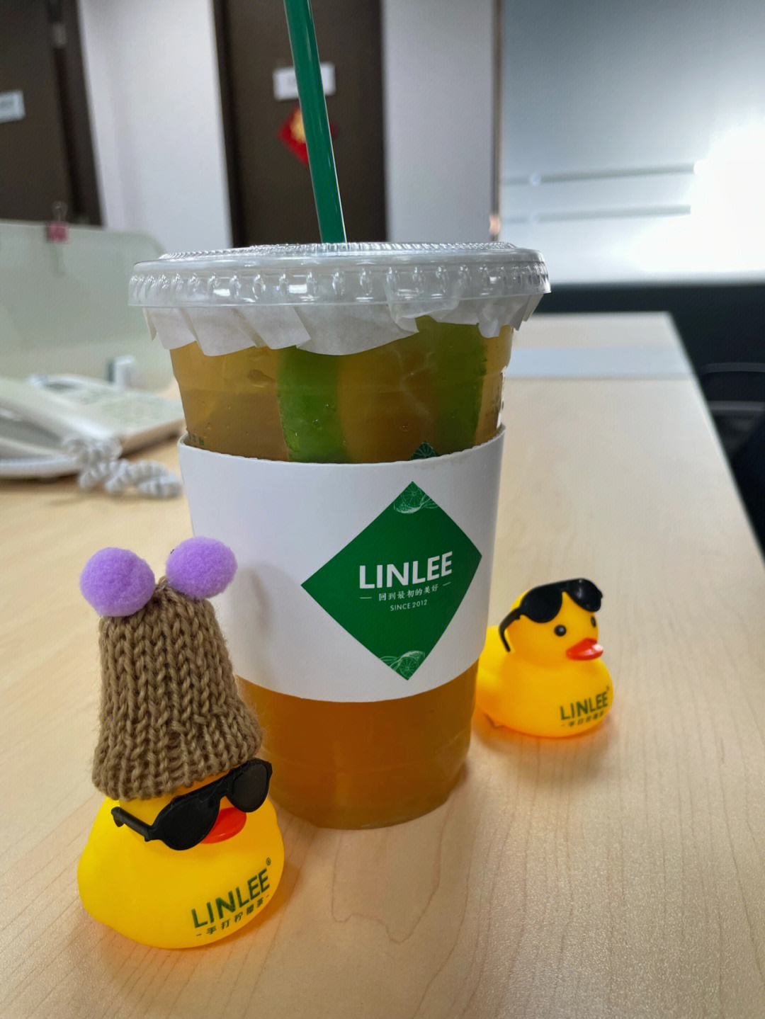 个人目前体验的柠檬茶排行喜茶>茶救星球>邱大叔>linlee手打柠檬茶