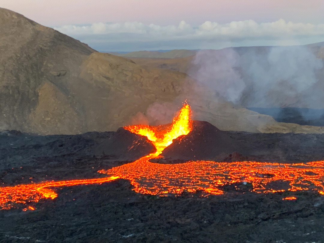 冰岛火山geldingadalirvolcano815喷发