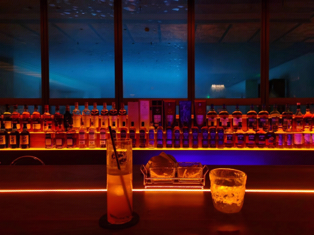 天津河西区酒吧图片