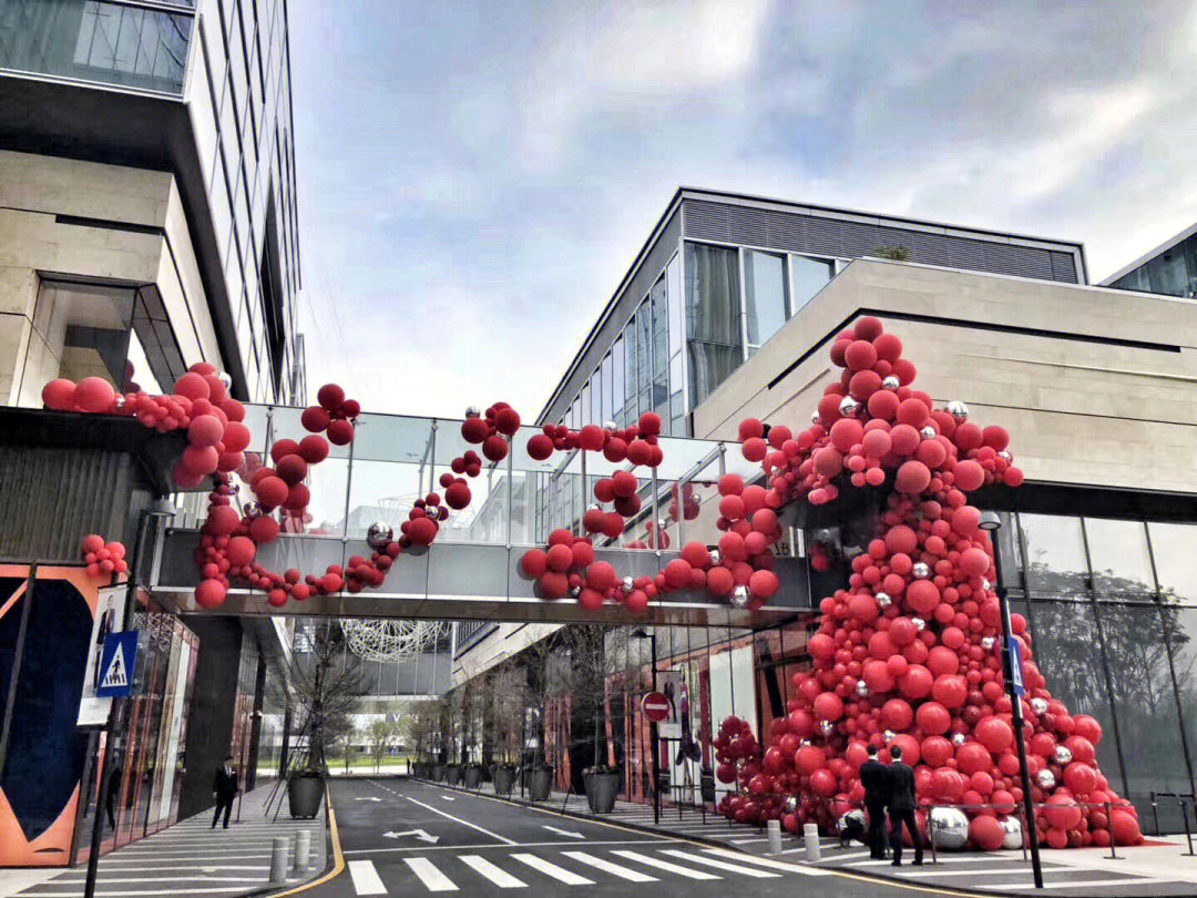 酒吧庆新年怎么装布置图片