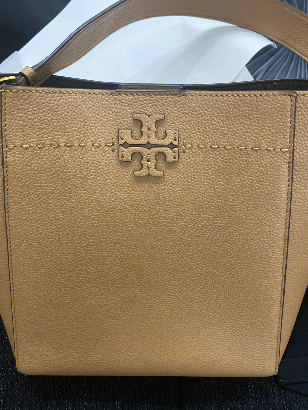 toryburch水桶包验真假图片