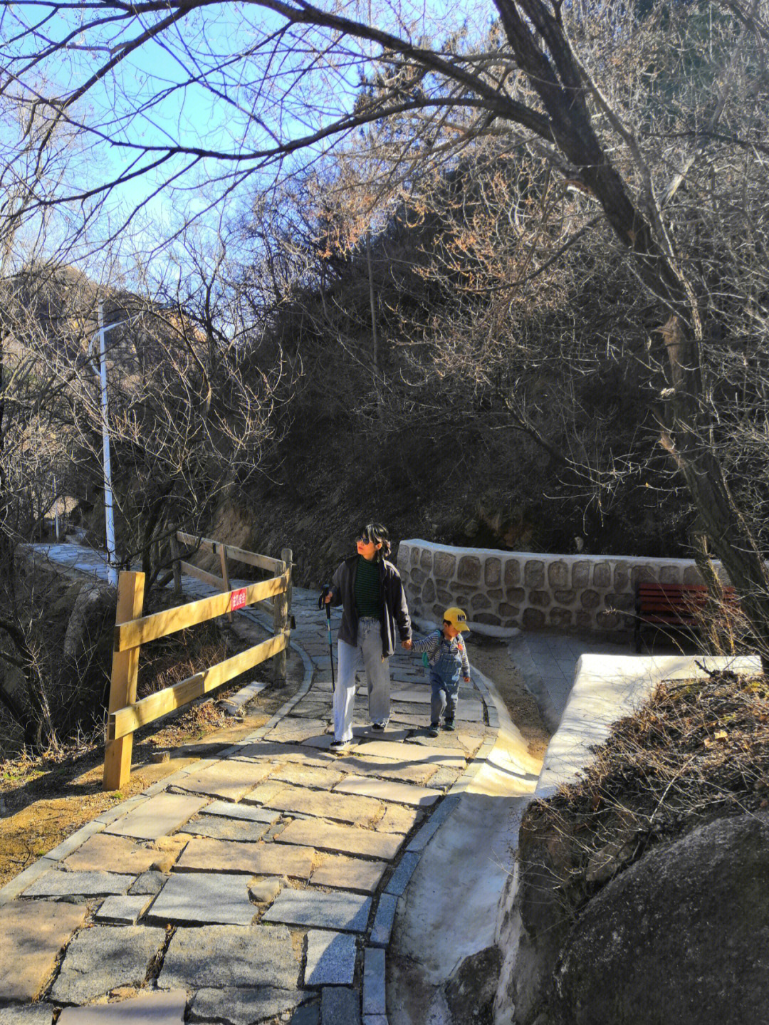 北京大岭沟猕猴桃谷景区徒步登山