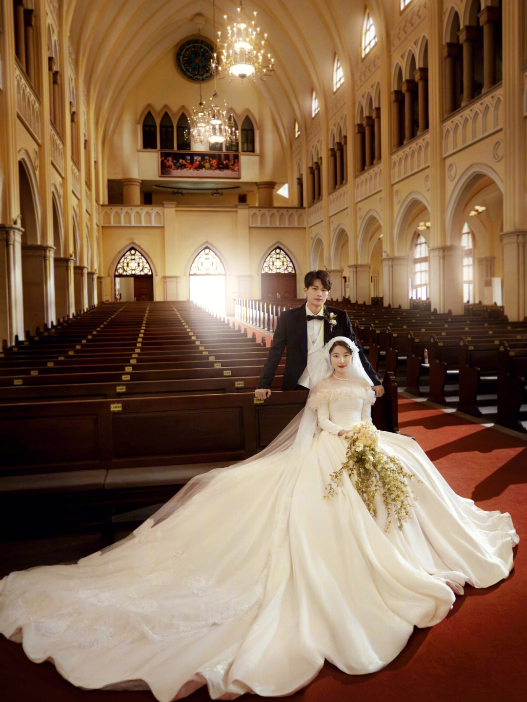 教堂婚纱照爱情的正确打开方式仪式感满满