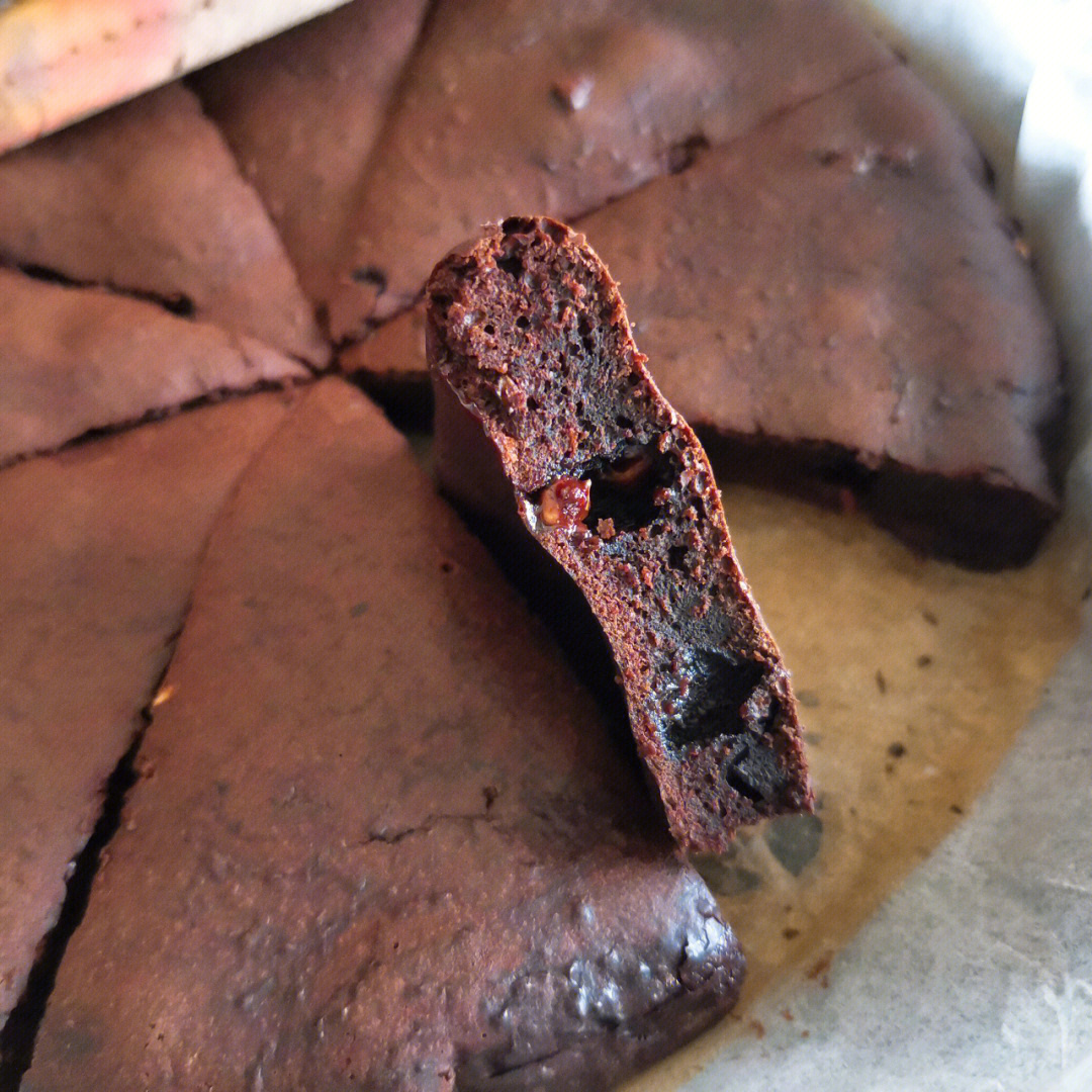 3大勺白糖毫不起作用的黑巧克力蛋糕