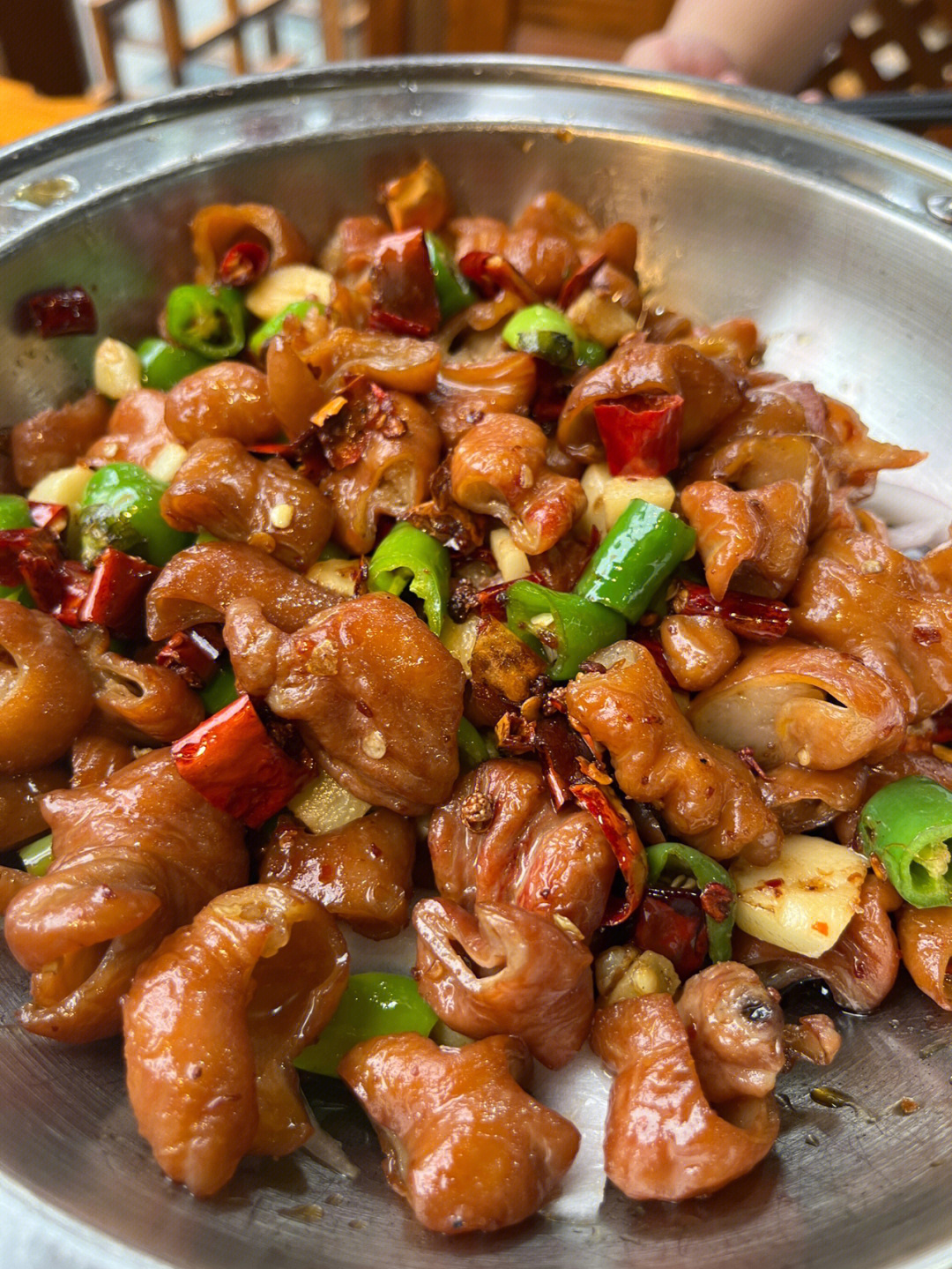 还有若干馄饨……中餐:老娘舅晚餐:罪过罪过,吃了干锅肥肠 水煮鱼