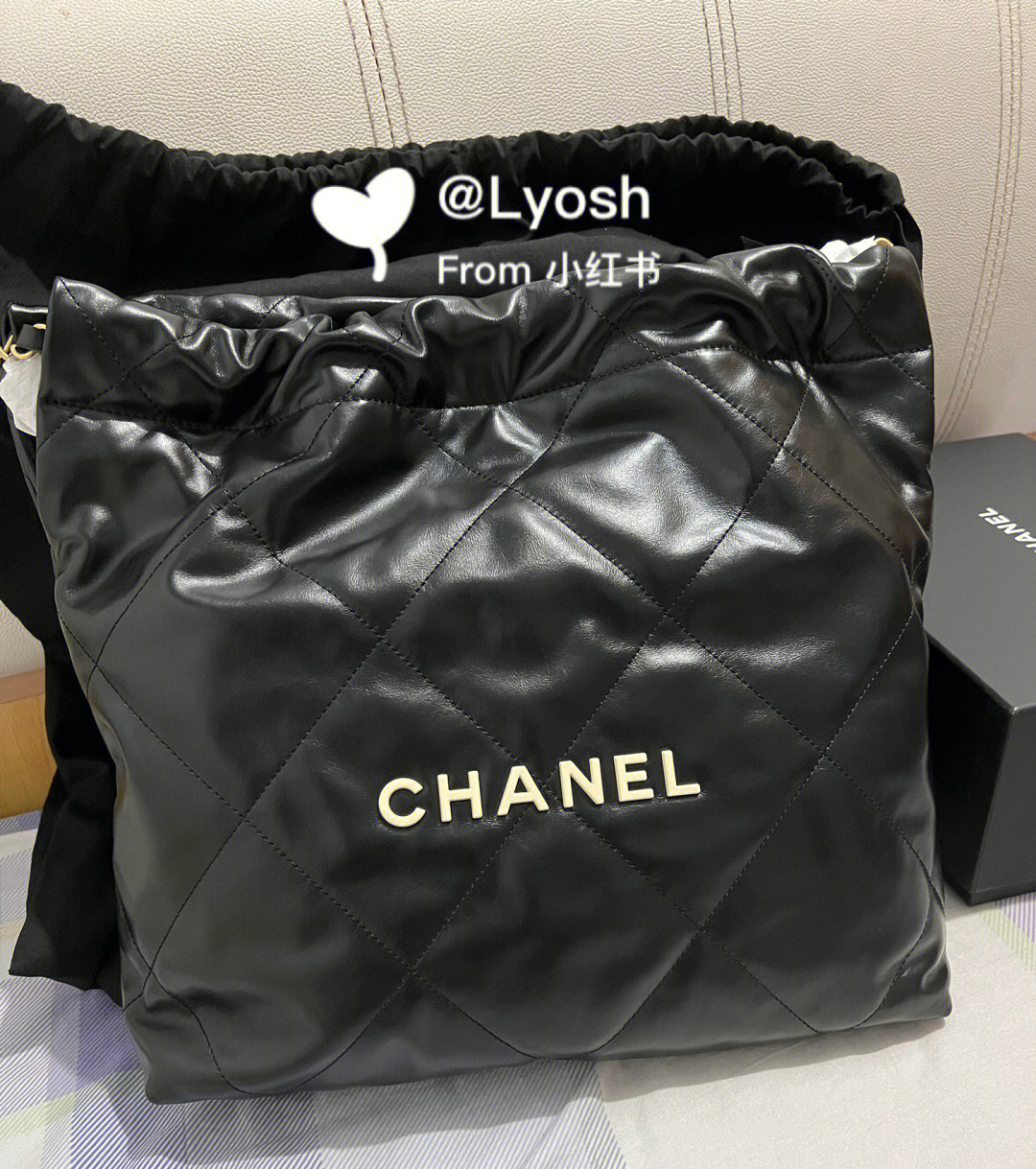 chanel22bag黑色白字