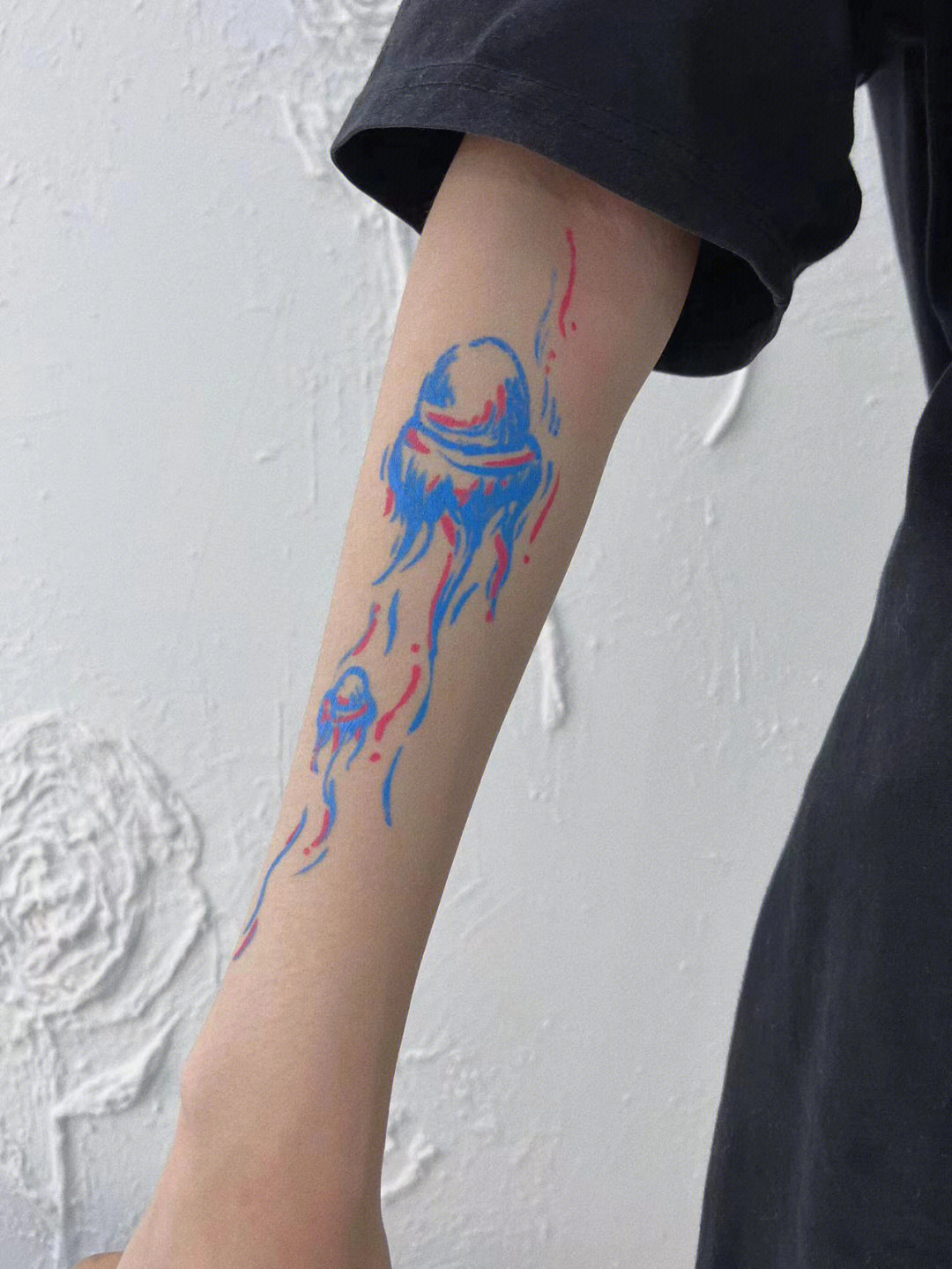 涂鸦纹身图案手臂图片