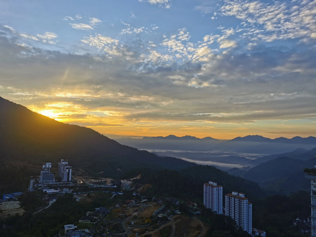 漳州港半山云顶的全景图片