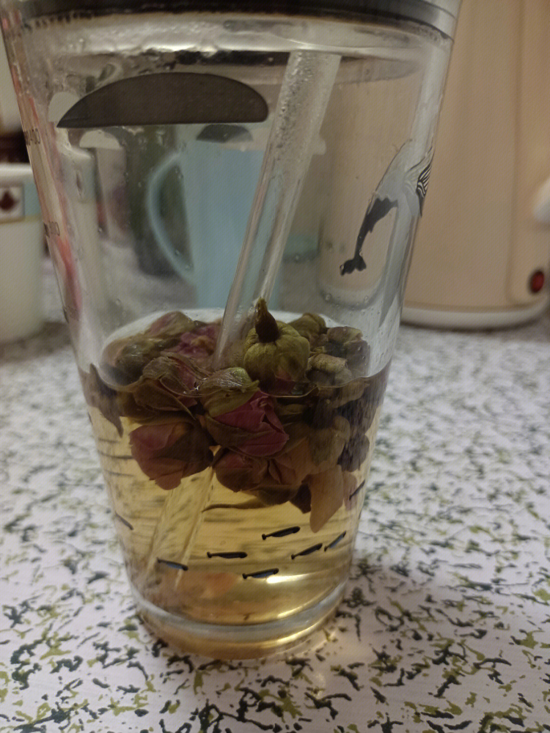 玫瑰花茶加可乐