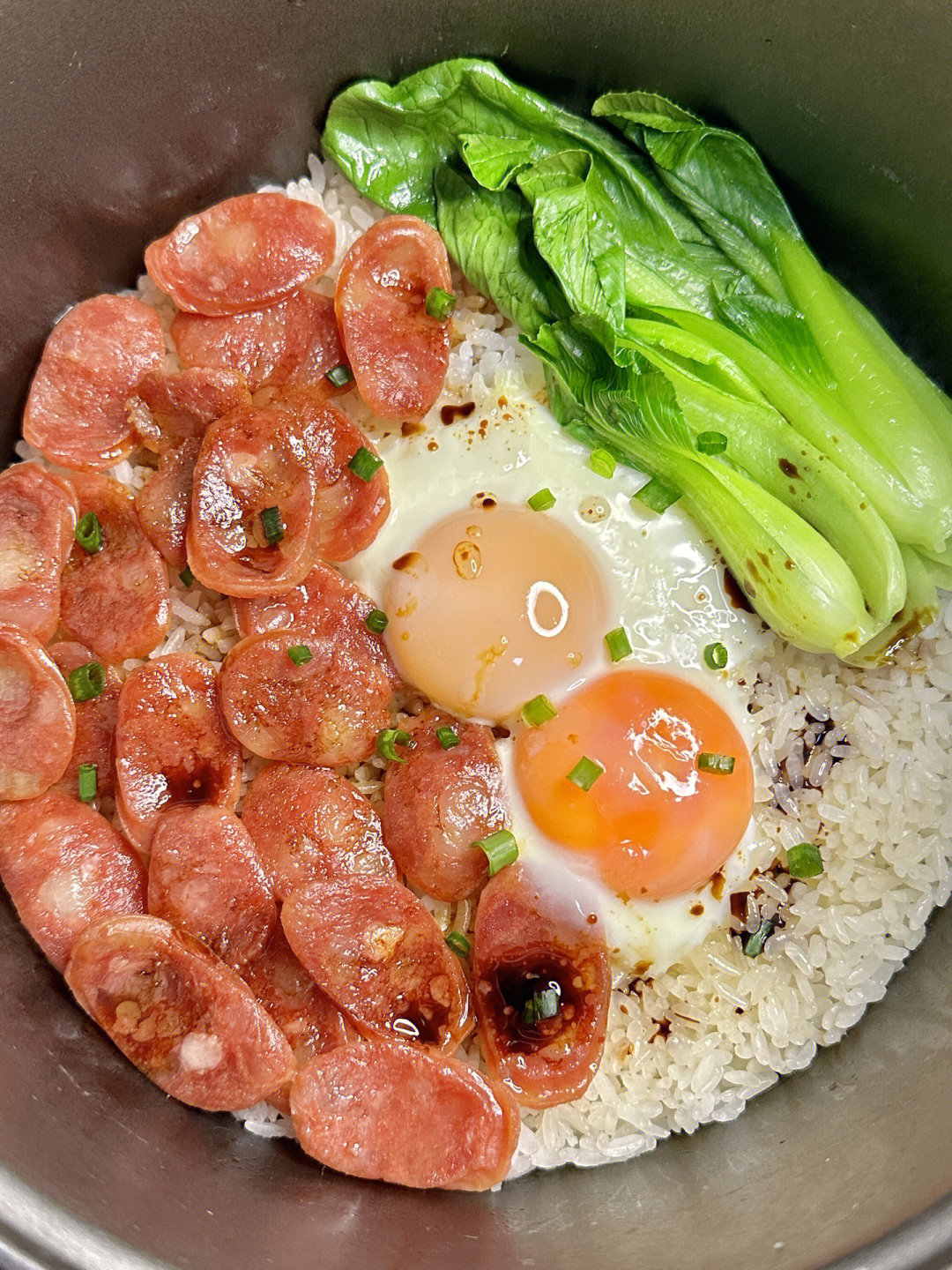 电饭锅煲仔饭材料图片