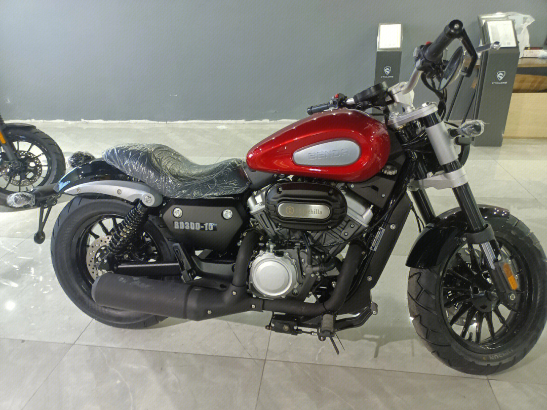 金吉拉300摩托车配置图片