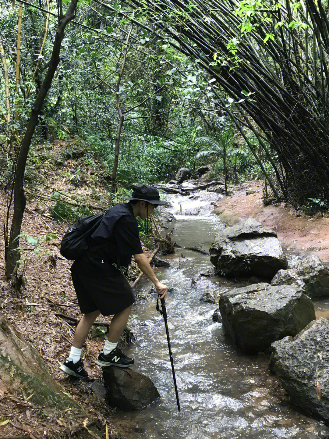 临武滴水岩导游图图片