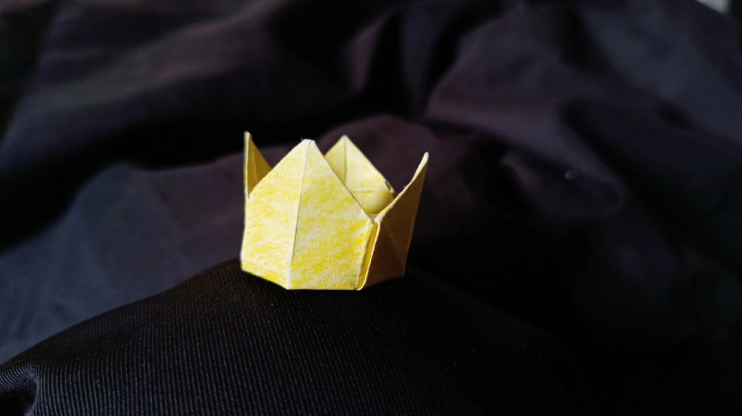 王冠折纸法图片