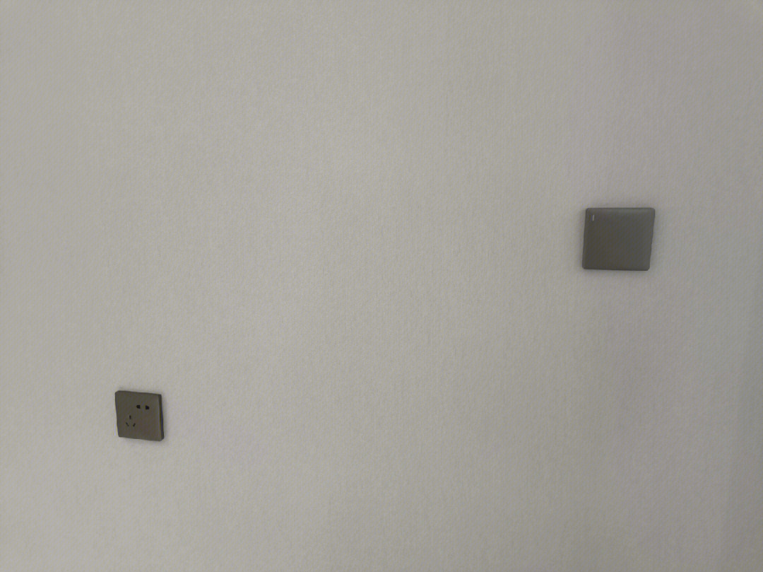 白墙配灰色插座效果图图片