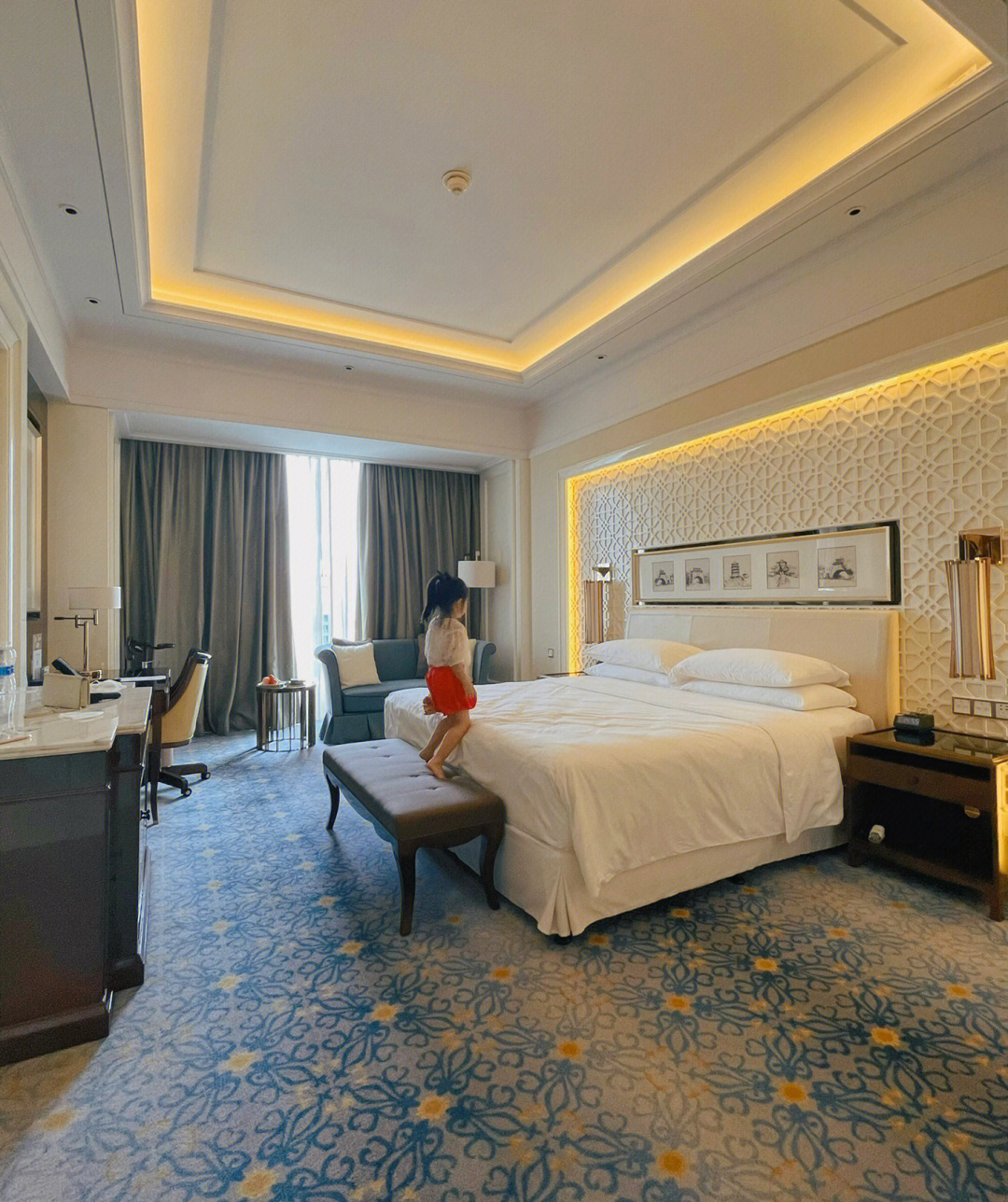 2022年6月3日打卡武汉汉口泛海喜来登大酒店的行政大床房,行政酒廊