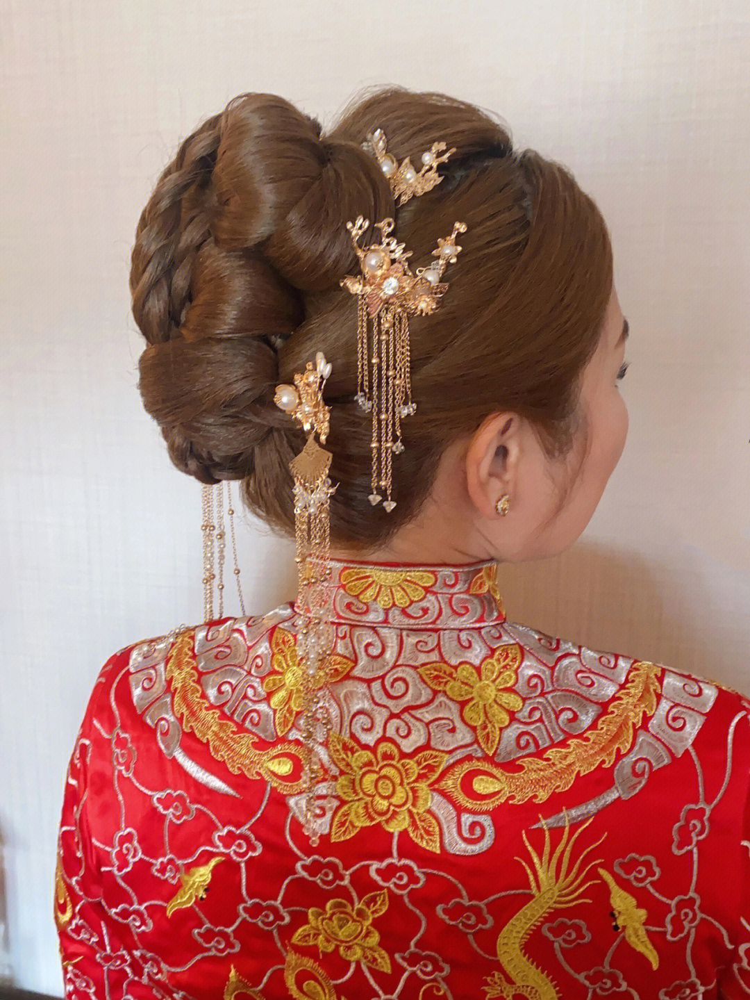 中式新娘发型教程简单图片
