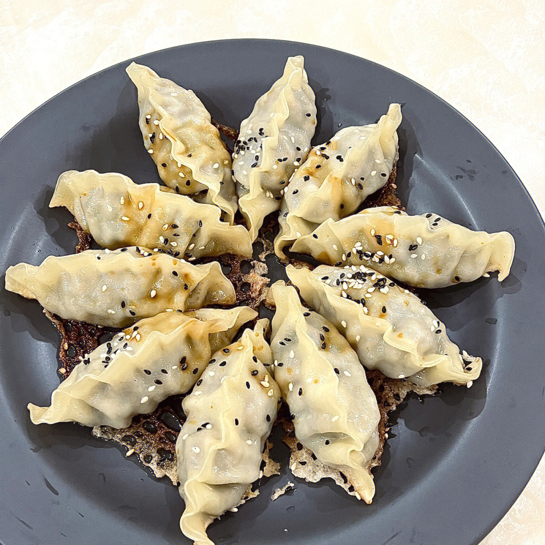 天天饮食2010冰花煎饺图片