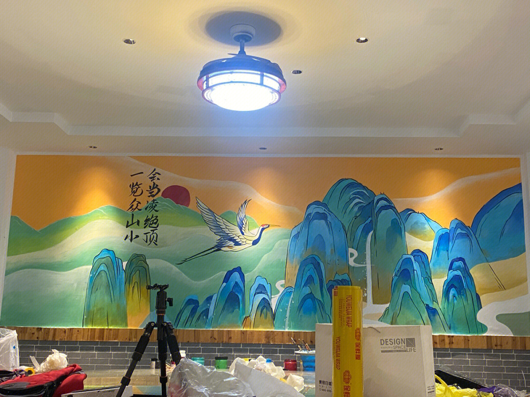 室内墙绘山水手绘装饰壁画彩绘