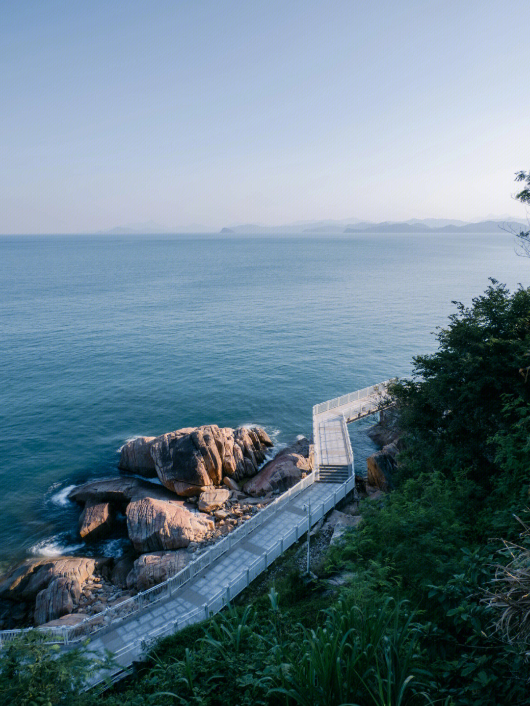 深圳小梅沙滨海栈道