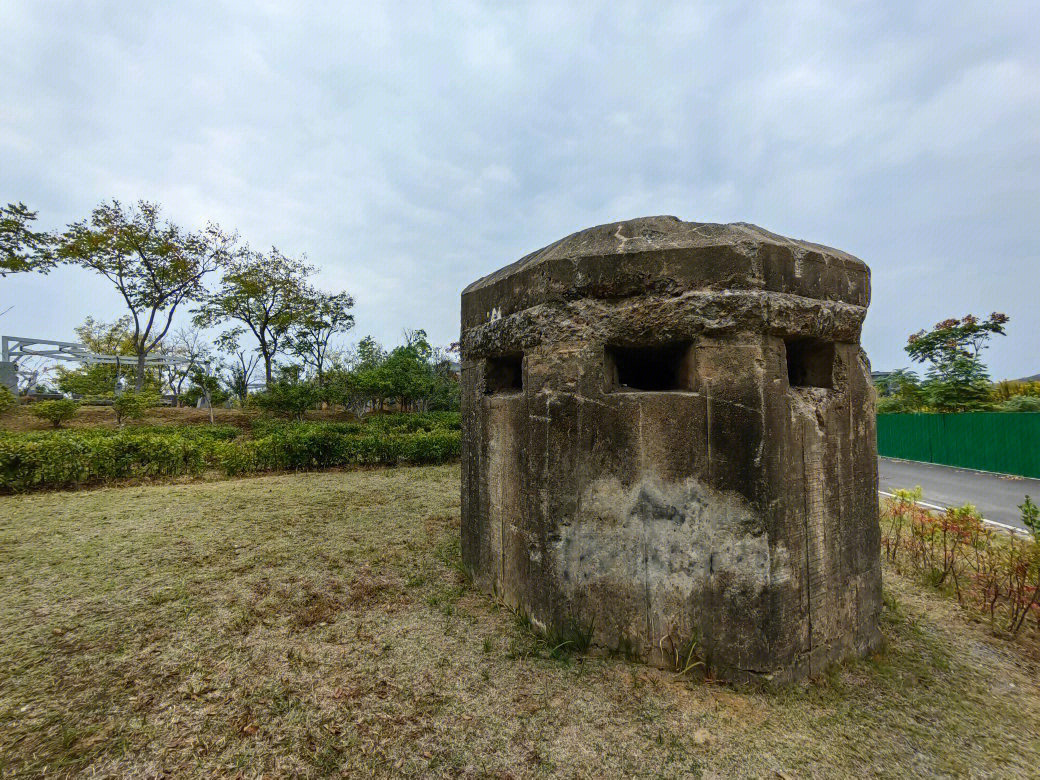 南京民国碉堡1汤山炮兵射击场碉堡群