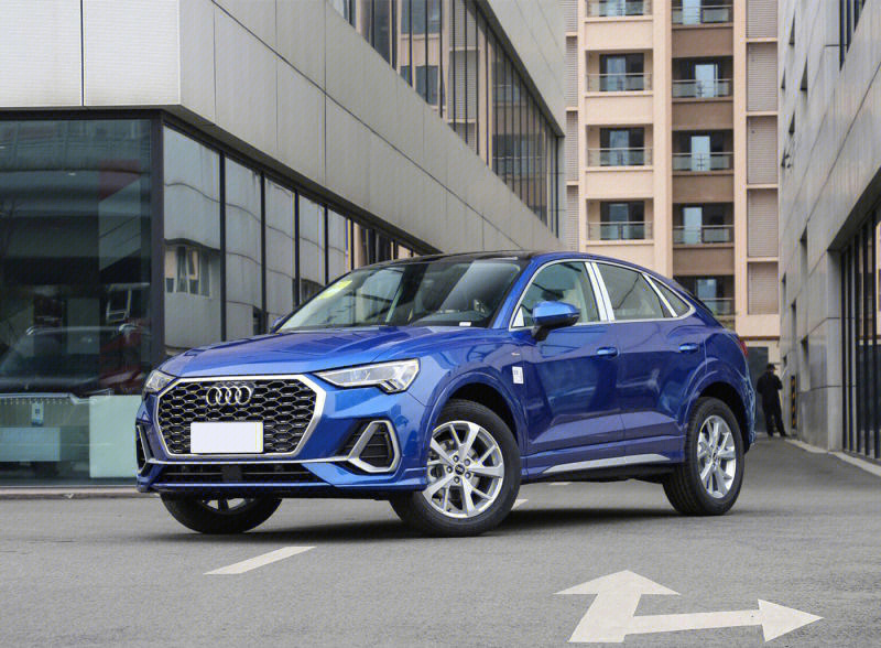 22款奥迪q3sportback35tfsi进取型