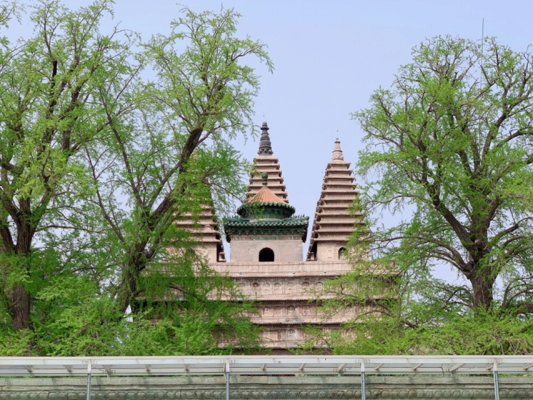 北京五塔寺在哪里图片