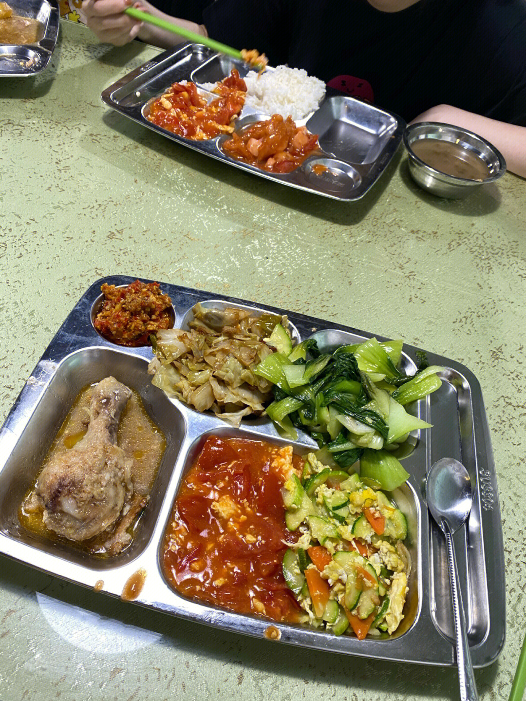 深圳大学食堂图片