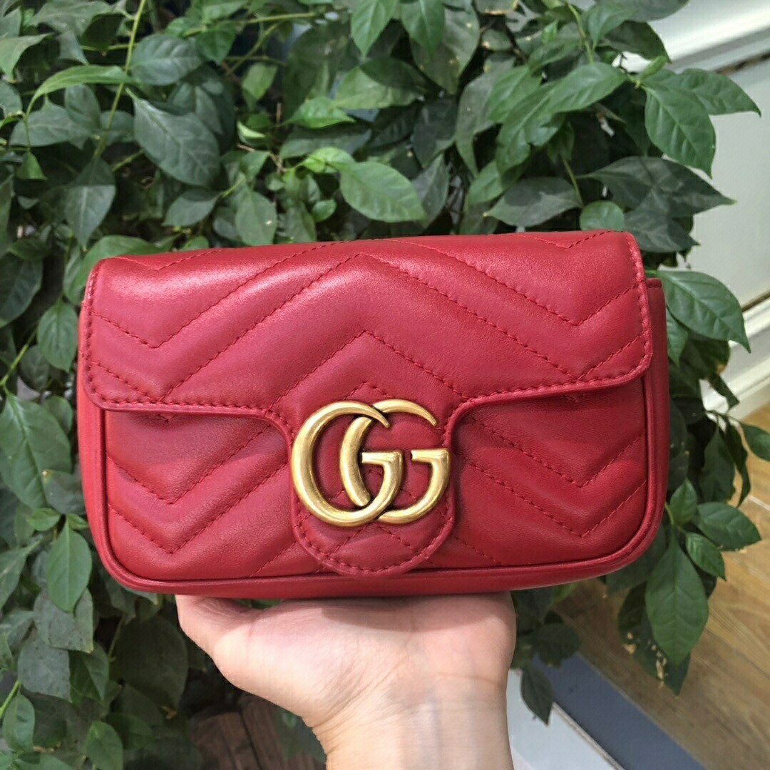 二手古奇gucci marmont supermini红色链条斜挎包,98新.