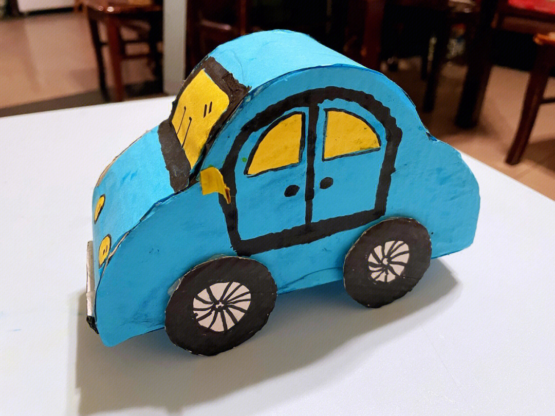 幼儿园手工小汽车做法图片