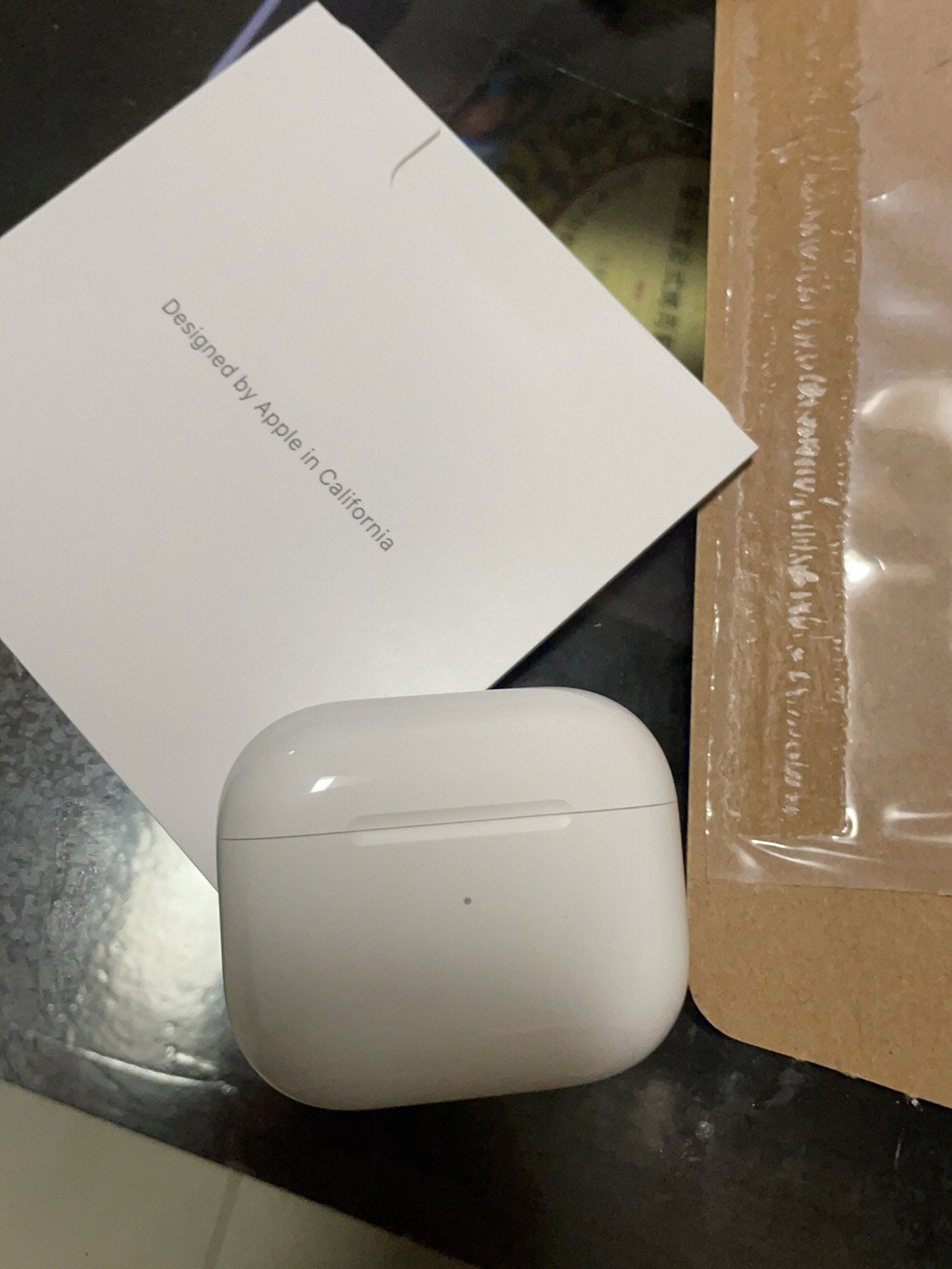 airpods3背面按钮图片