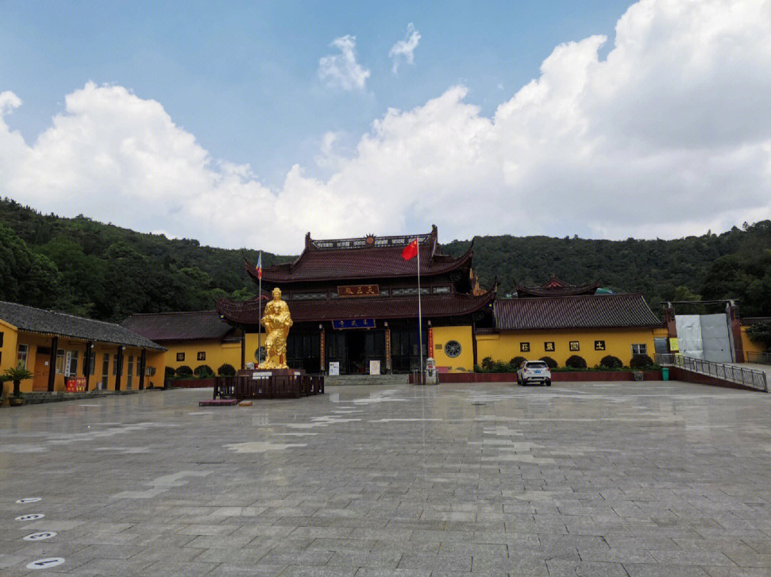 华藏寺登山