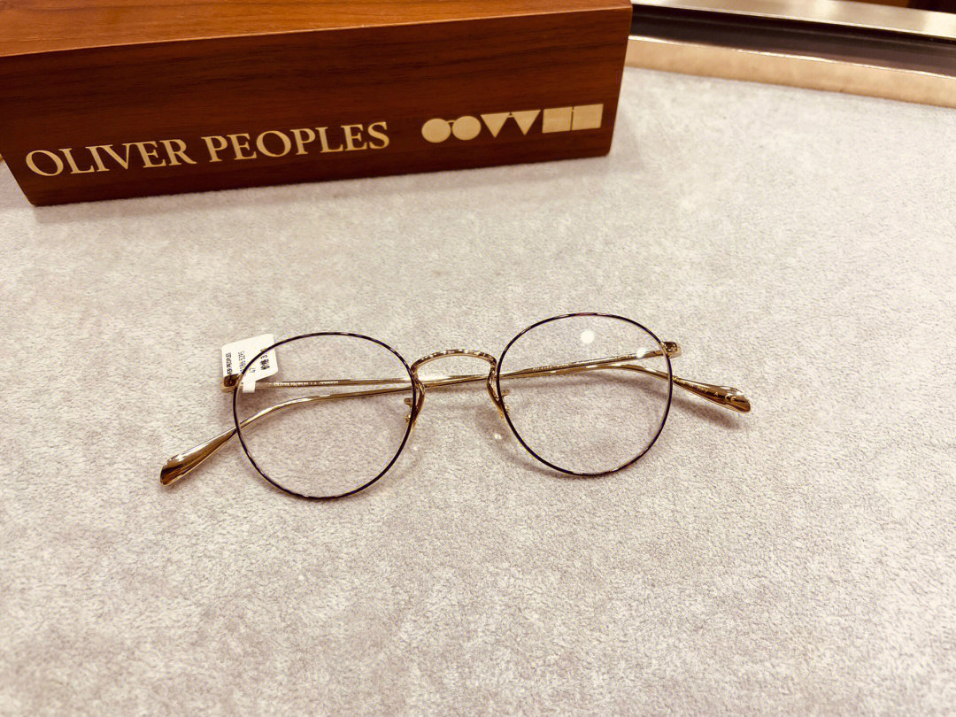 oliverpeoples