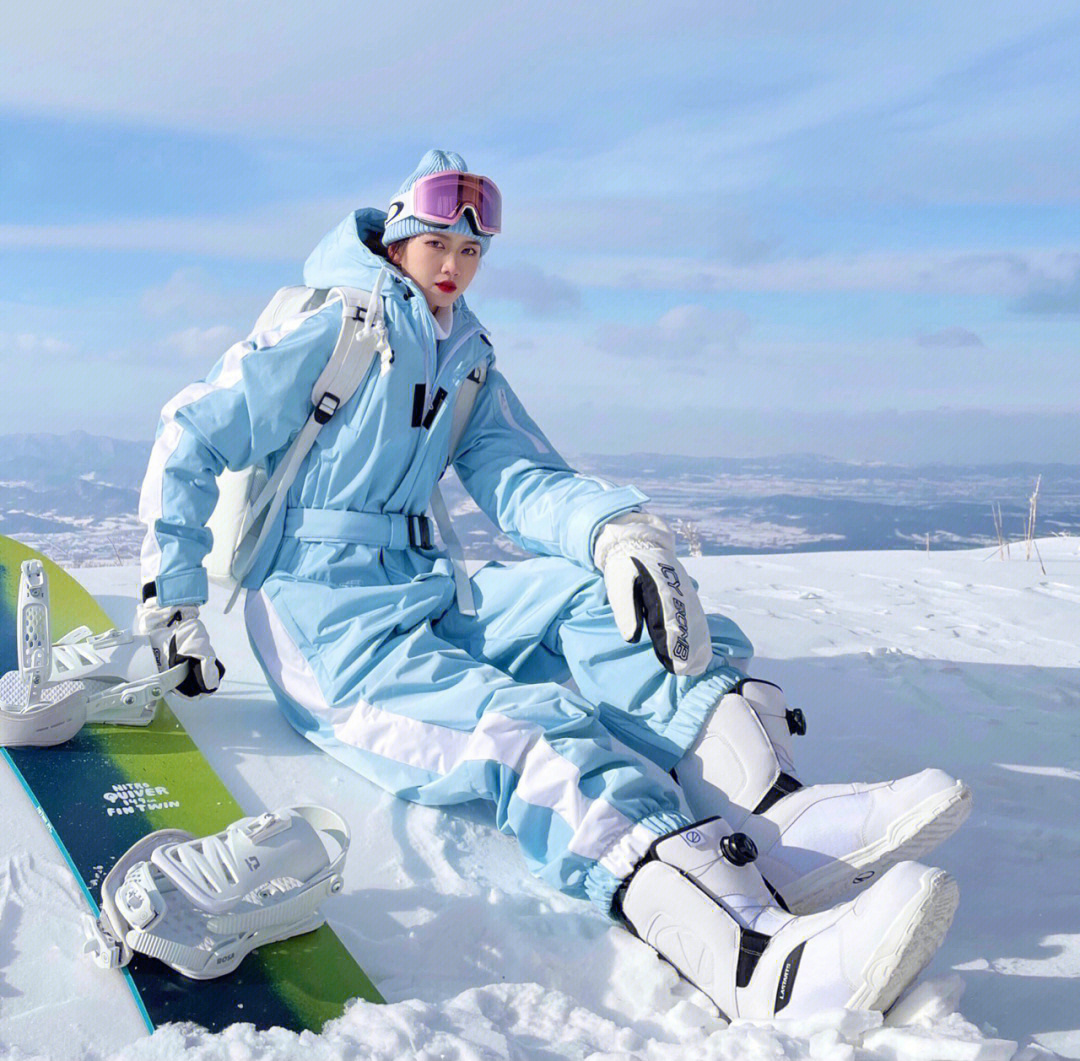 女孩单板滑雪头像图片