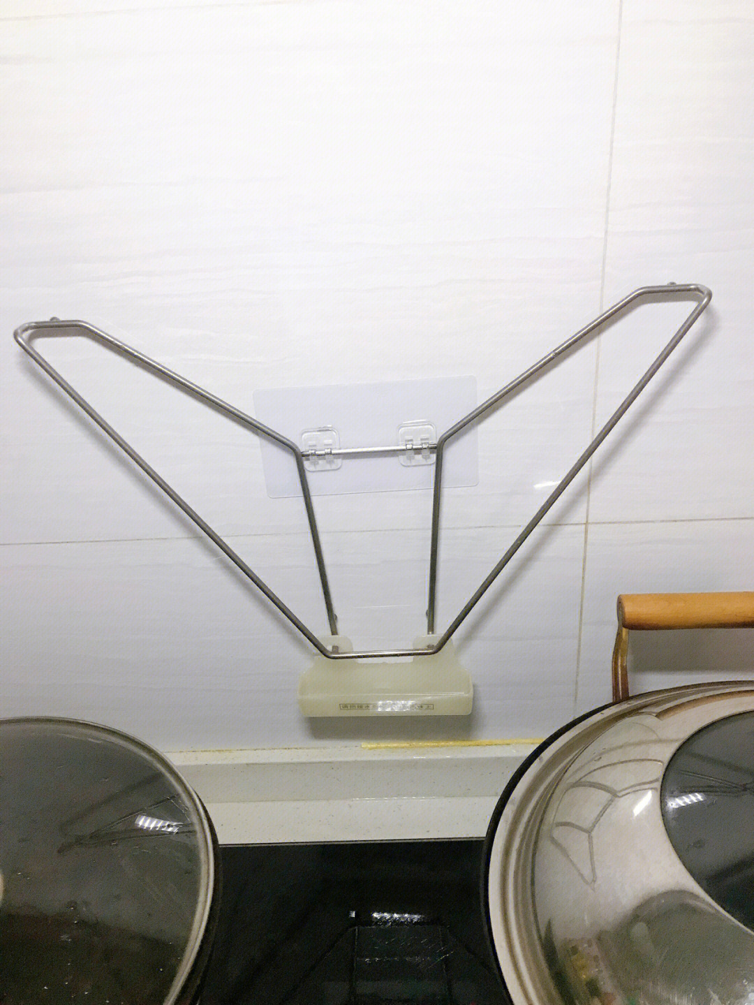 小厨房神器通用锅盖架