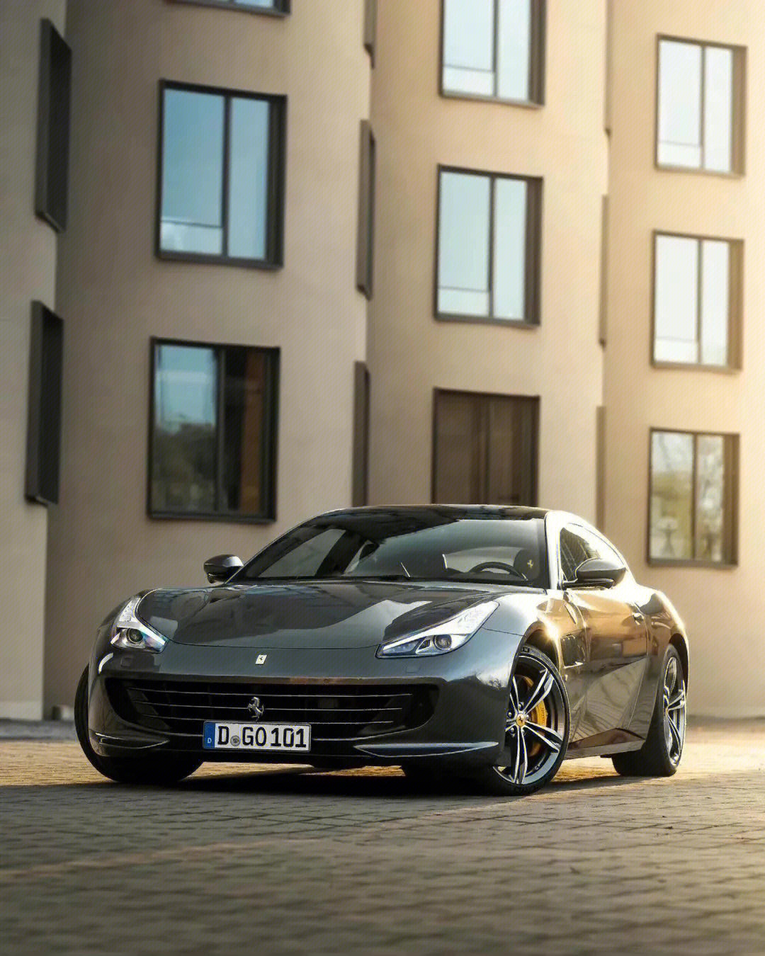 法拉利gtc4lusso