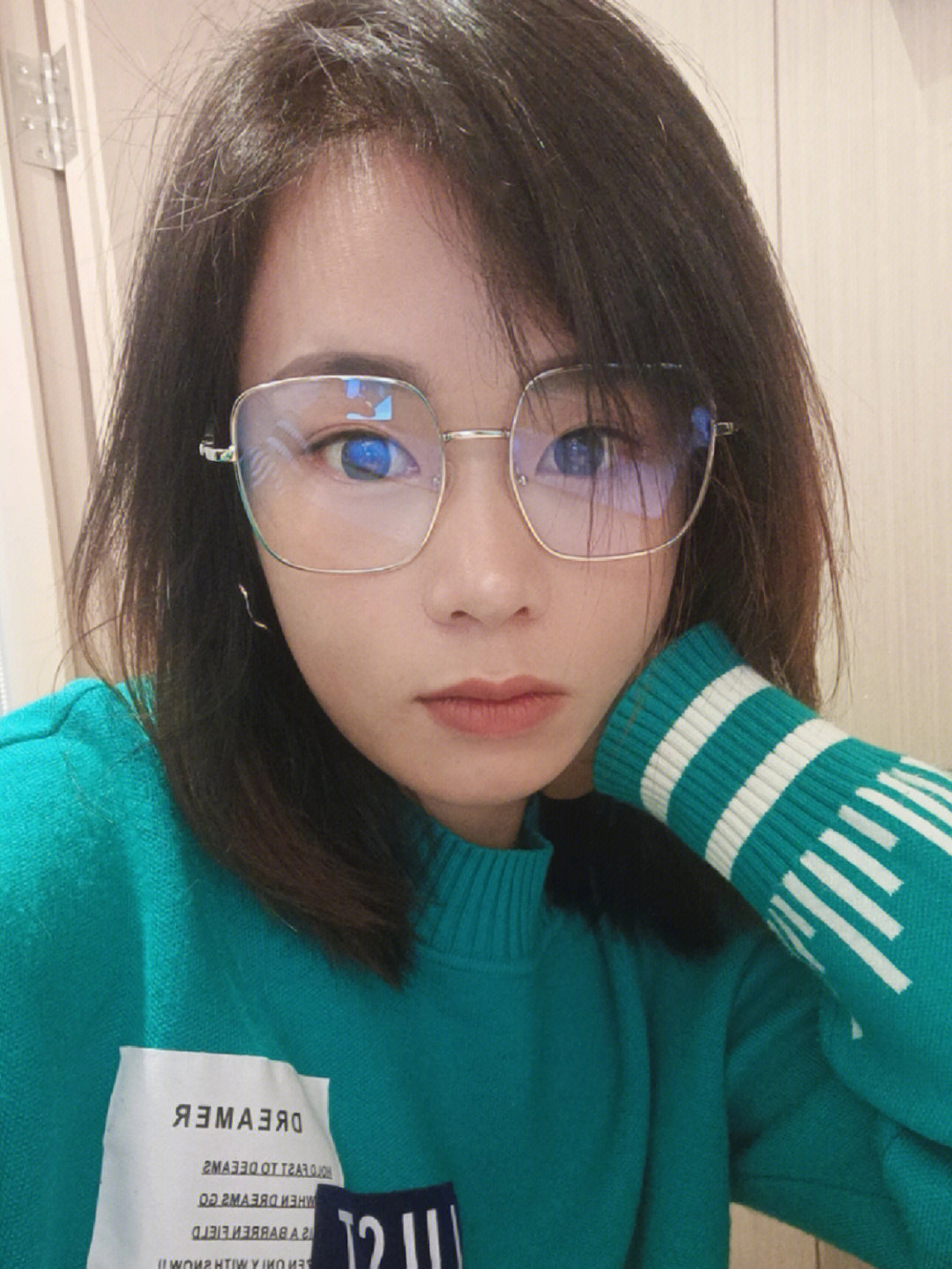 你们喜欢眼角上翘的眼睛吗