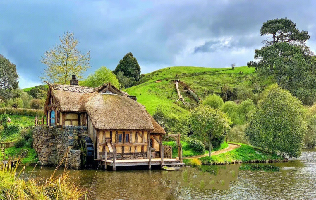 新西兰的霍比特小镇有种置身于童话的感觉