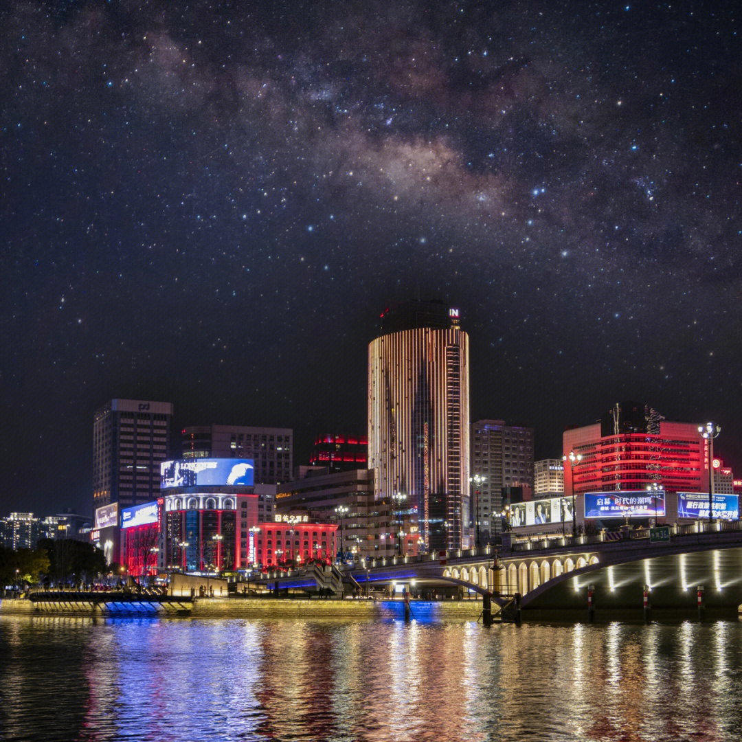 宁波三江口夜景