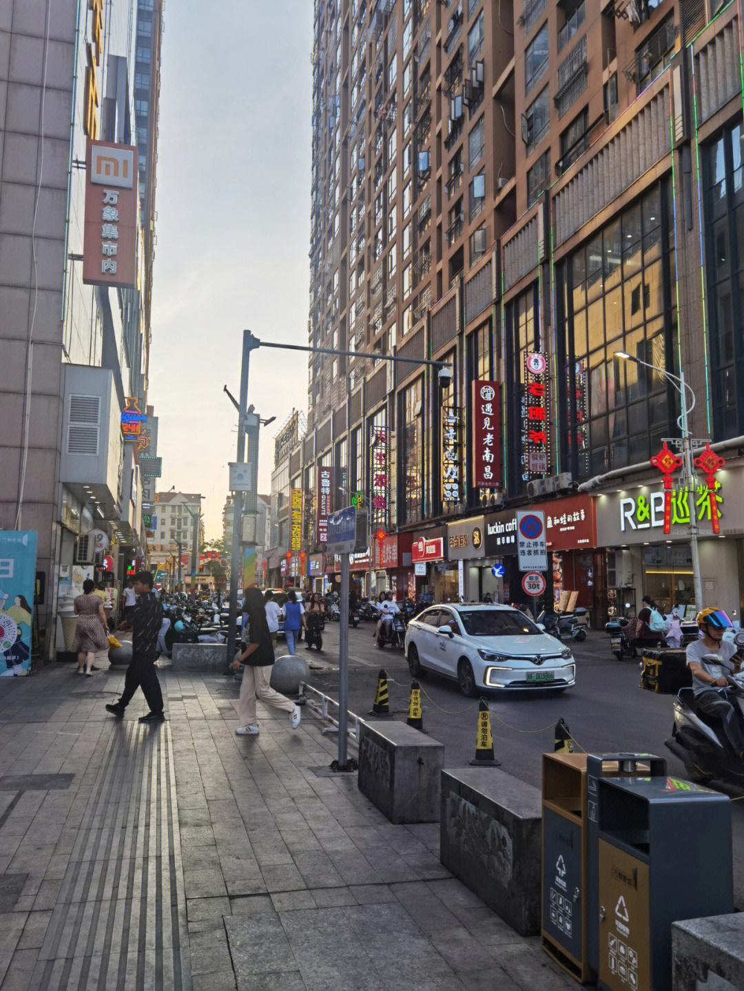 抚州的餐饮实体店有点出乎我的意料了