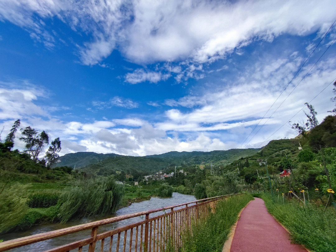 螳螂川风景区图片