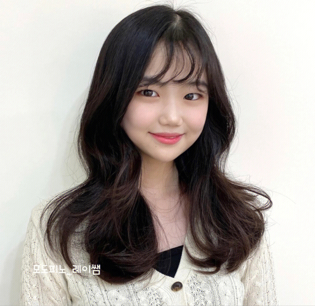 韩国首尔美发店中长发发型