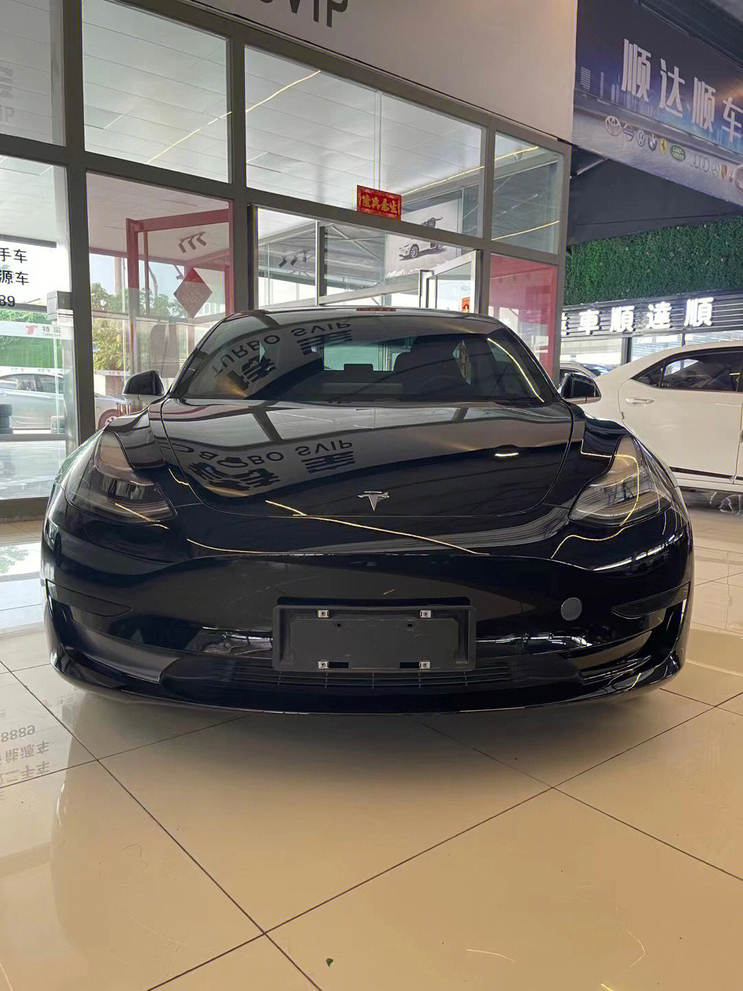 特斯拉model3