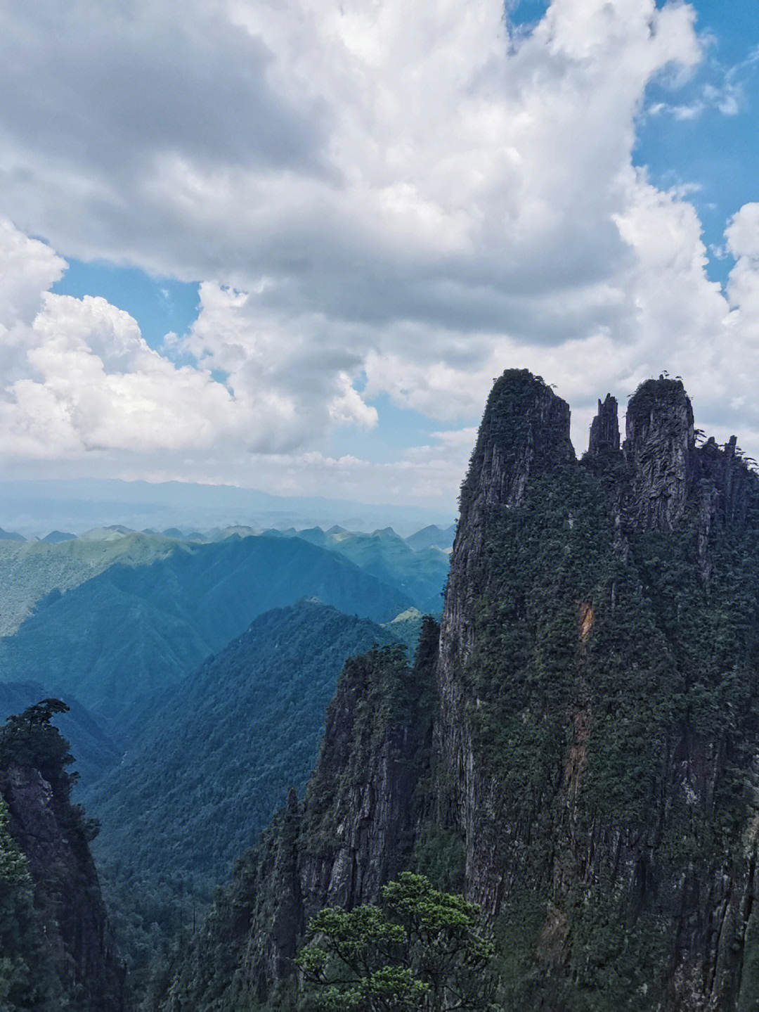 莽山五指峰