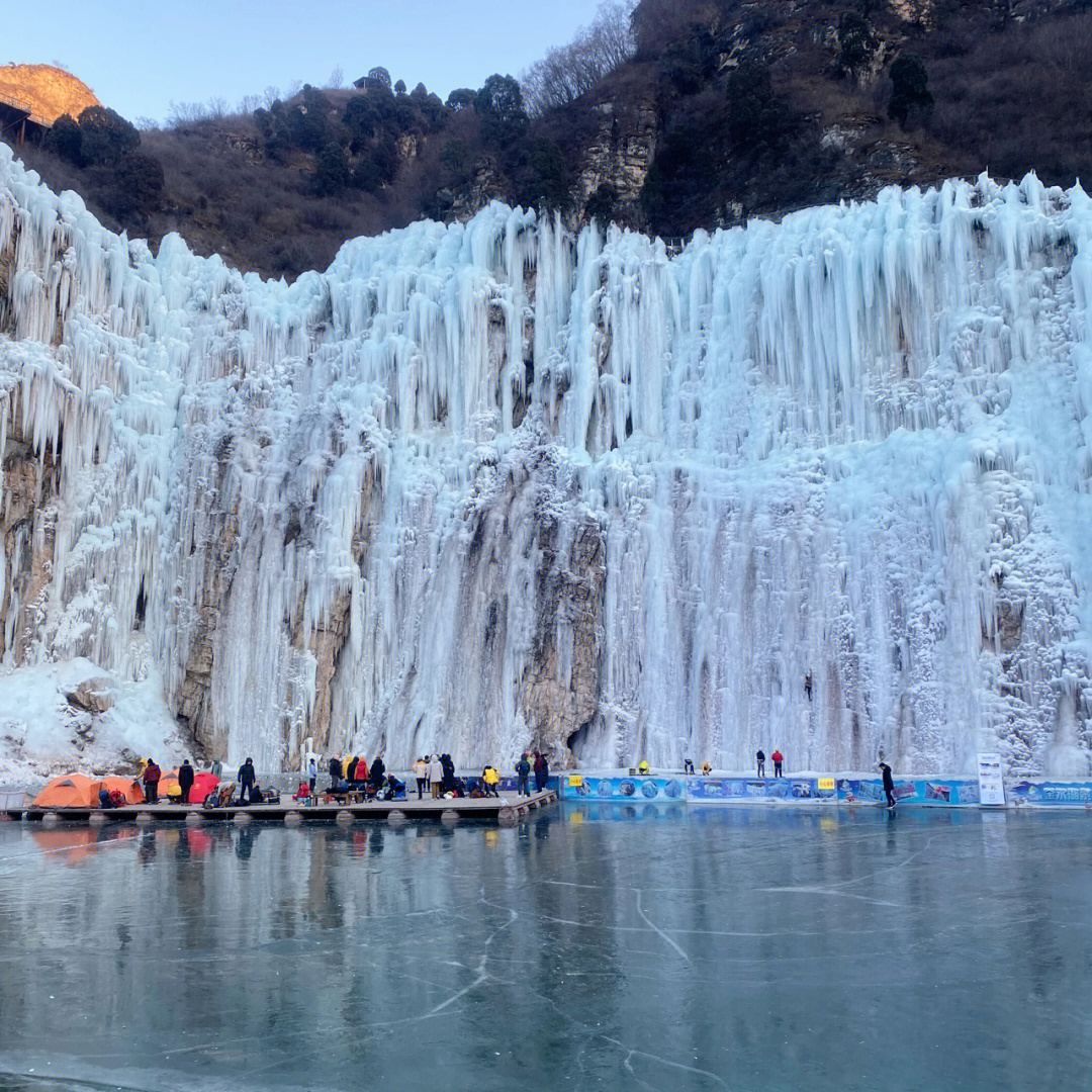 霞云岭金水湖图片