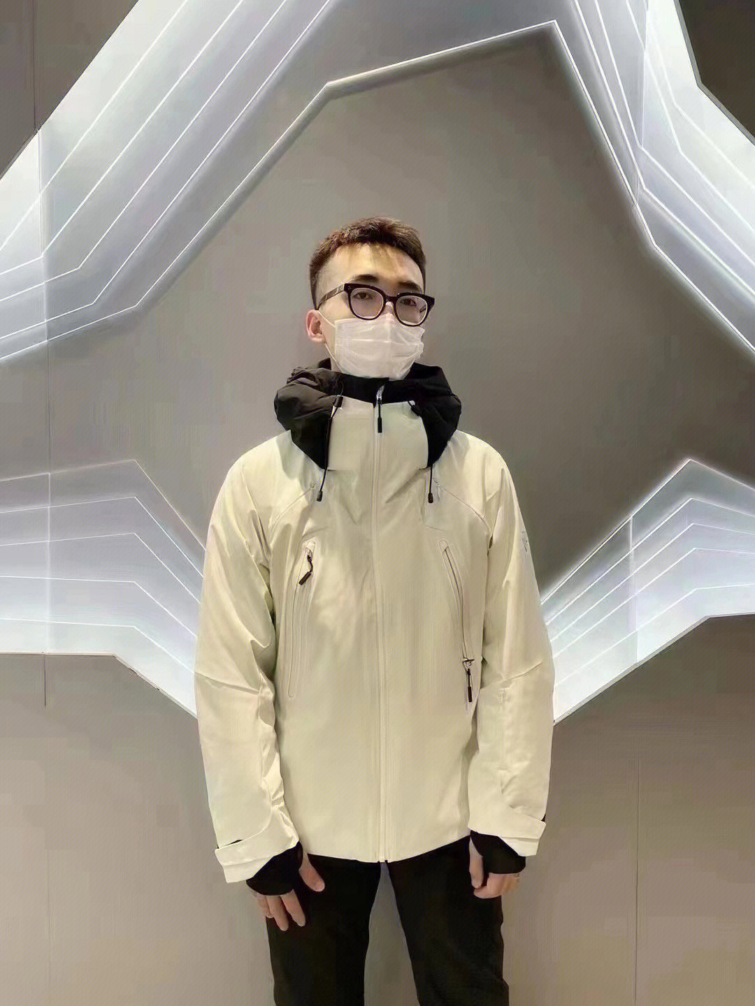 迪桑特男士过冬棉服黑科技双板雪服