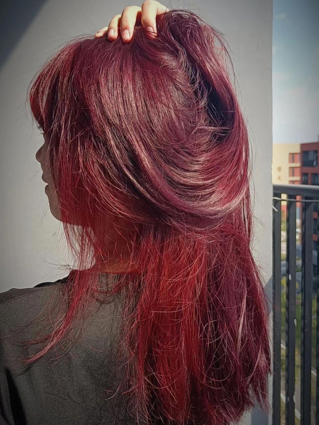海王红发色